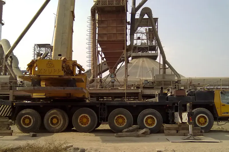 100-ton Crane