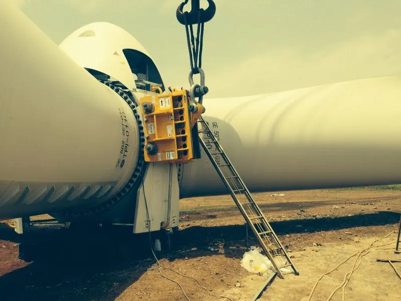 Nacelle and Hub Installation